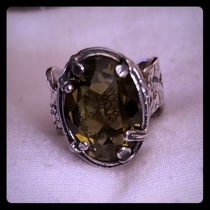 Silpada Green Olivine size 9